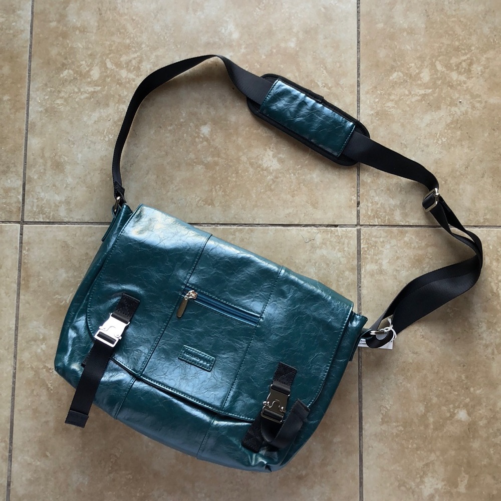 Teal NWT Namaste Messenger Bag
